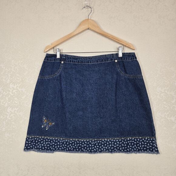 VTG Route 66 Denim Mini Skirt 17/18* Blue Cotton Embroidered Butterfly Hippie - Picture 11 of 11